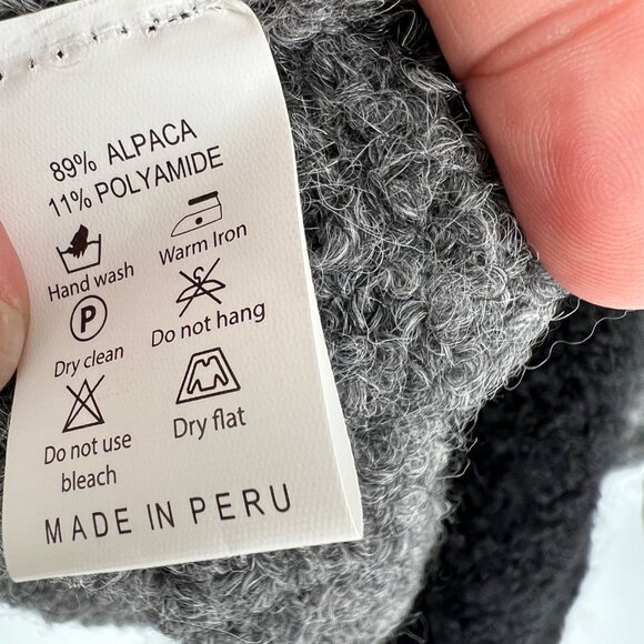 The Alpaca Guy Sleeveless Colorblock Vest Lounge Duster Gray Black One Size - Picture 10 of 11